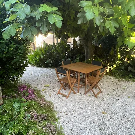 Сasa de vacaciones Chez Jean Baptiste *